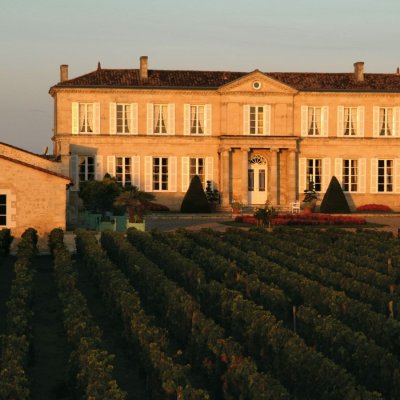 Founded in 1680 by Jean-Baptiste Braneyre, 4ème Cru Classé estate Château Branaire Ducru currently spans 60ha and is situated on the opposite side of the road from Château Beychevelle in the south of the St-Julien appellation.