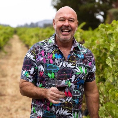 Russell Bevan is the winemaker at PerUs